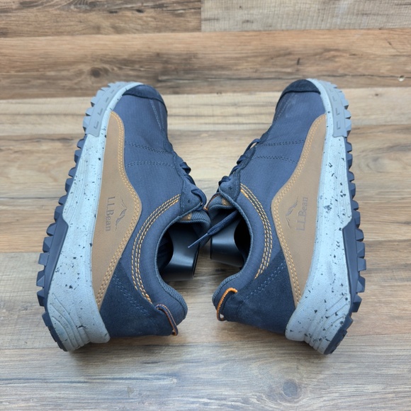 LL bean men 9.5 size Blue and Tan Athletic Sneakers - Picture 7 of 9